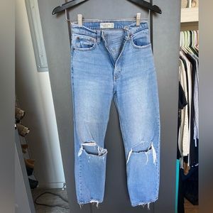 Abercrombie Ankle Straight Ultra High Rise